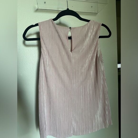 Banana Republic Pleated Sleeveless Blouse Top XS X-Small Women's Formal Tank - Picture 4 of 4